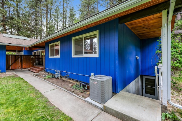 10808 47th Ave, Spokane Valley, WA 99206 - view of side of home with cooling unit