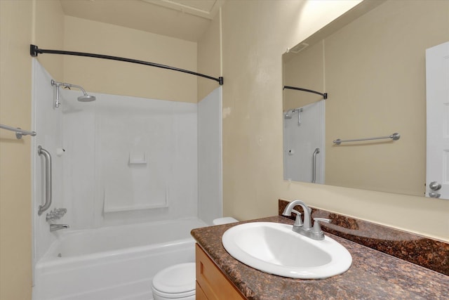 216 6th St, Cheney, WA 99004 - full bath featuring vanity, shower / washtub combination, and toilet