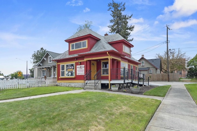 1321 W NW Blvd, Spokane, WA 99205 - view of front facade with a porch and a shingled roof