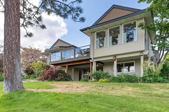 8904 E Boardwalk Ln, Spokane, WA 99212 - view of front facade with a front lawn