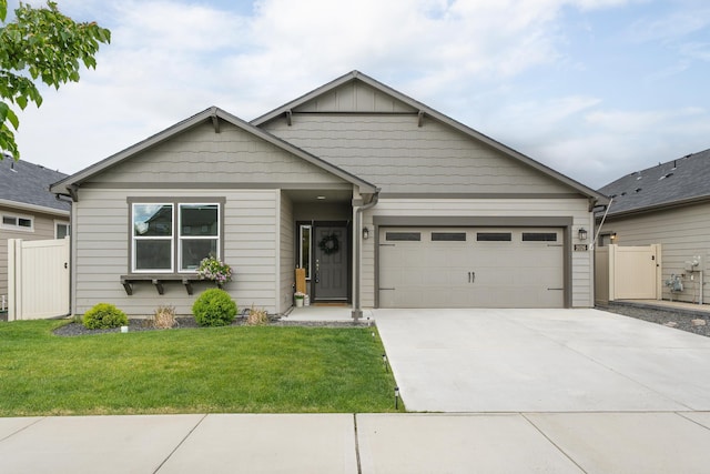 2026 W Parkway Ct, Spokane, WA 99208 - view of front of property with driveway and an attached garage