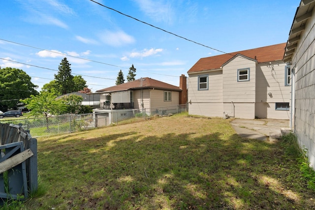 3215 W Longfellow Ave, Spokane, WA 99205 - view of yard with a patio