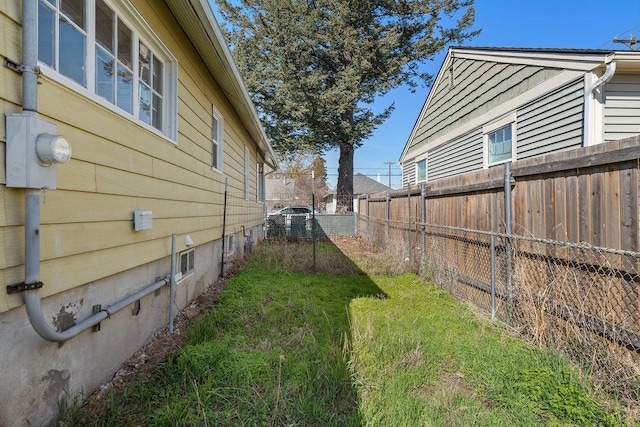 4824 N Stone St, Spokane, WA 99207 - view of fenced backyard