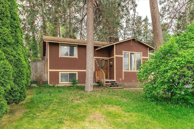 3712 E 12th Ave, Spokane, WA 99202 - view of front of home featuring a front yard