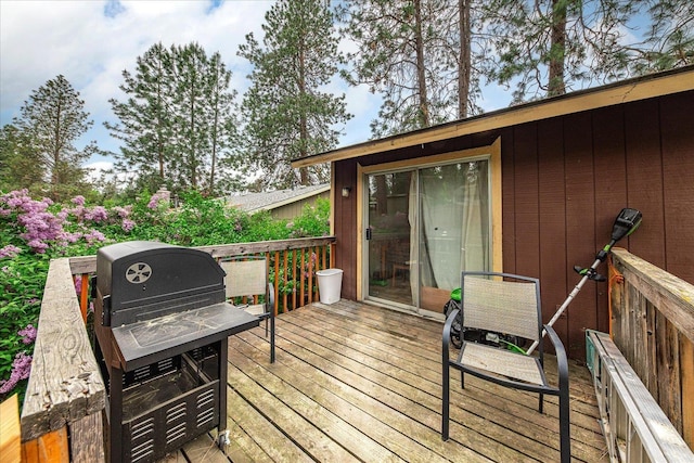 3712 E 12th Ave, Spokane, WA 99202 - view of wooden terrace