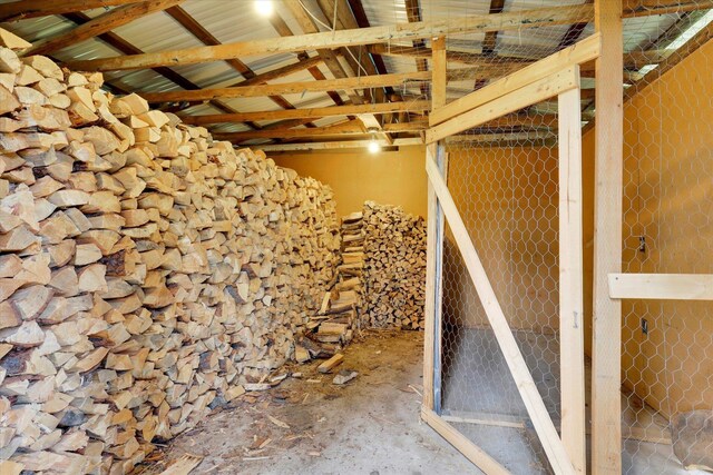 2111 W Mason Rd, Deer Park, WA 99006 - interior space with an outbuilding