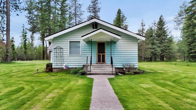 2111 W Mason Rd, Deer Park, WA 99006 - view of front of property featuring a front yard
