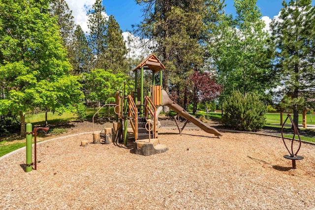 7203 S Tangle Heights Dr, Spokane, WA 99224 - view of community playground