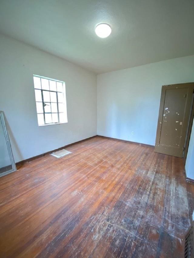 4410 Williams Valley Rd, Clayton, WA 99110 - spare room with hardwood / wood-style floors and baseboards