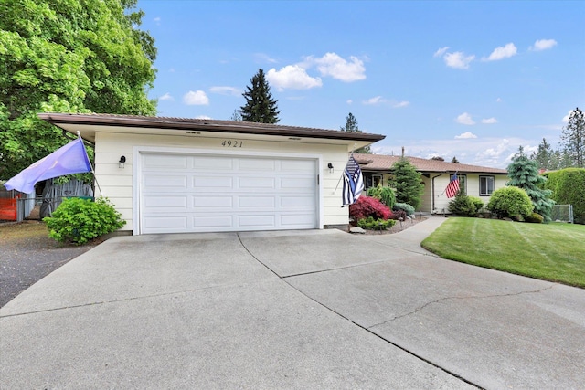 4921 W Londale Ct, Spokane, WA 99208 - single story home featuring a garage and driveway