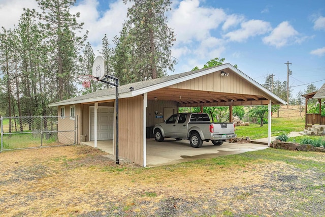 6325 W 48th Ave, Spokane, WA 99224 - view of car parking featuring a detached garage
