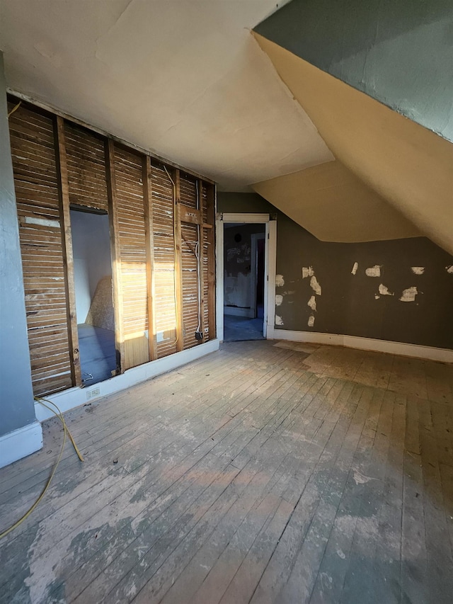 2524 W Dean Ave, Spokane, WA 99202 - bonus room with hardwood / wood-style floors and lofted ceiling