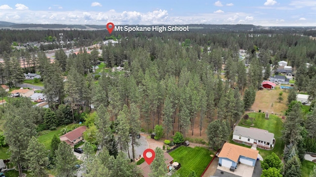15711 N Unicorn Ct, Mead, WA 99021 - aerial view of property and surrounding area with a forest