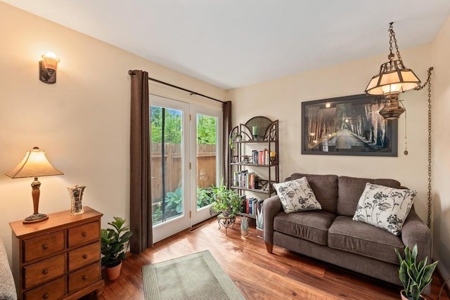 536 E 1st Ave, Colville, WA 99114 - living area featuring wood finished floors
