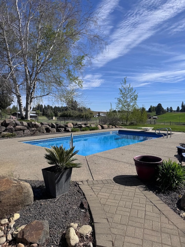 10409 E Palouse Hwy, Valleyford, WA 99036 - view of pool with a patio