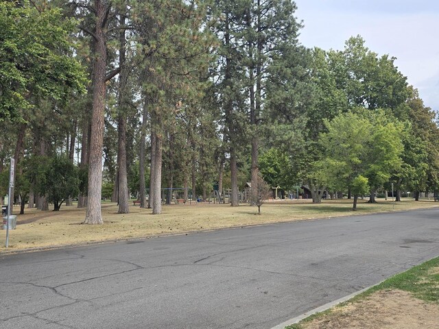 405 S Coeur Dalene St Unit 11, Spokane, WA 99201 - view of asphalt street