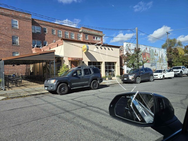 405 S Coeur Dalene St Unit 11, Spokane, WA 99201 - view of car parking