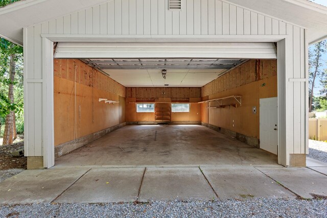 9887 N Circle Dr, Hayden, ID 83835
