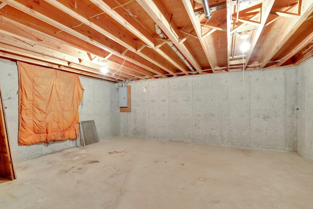 603 E Providence Ave, Spokane, WA 99207 - unfinished below grade area with electric panel