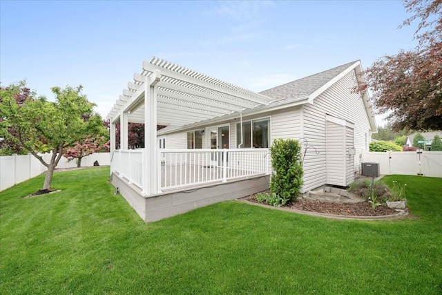858 S Shelley Lake Ln, Spokane Valley, WA 99037 - rear view of property with a gate, central AC, and a pergola