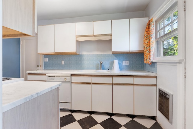 106 E 29th Avenue Corner Of 29Th & Tekoa - Entry & Garage On Tekoa, Spokane, WA 99203 - kitchen featuring dishwasher, a sink, light floors, light countertops, and decorative backsplash