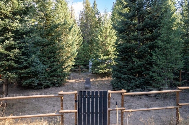 300 Duck Ln, Newport, WA 99156 - view of gate