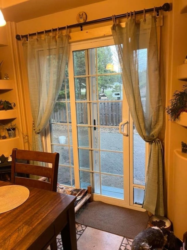 1654 Southshore Diamond Lake Rd, Newport, WA 99156 - view of dining space