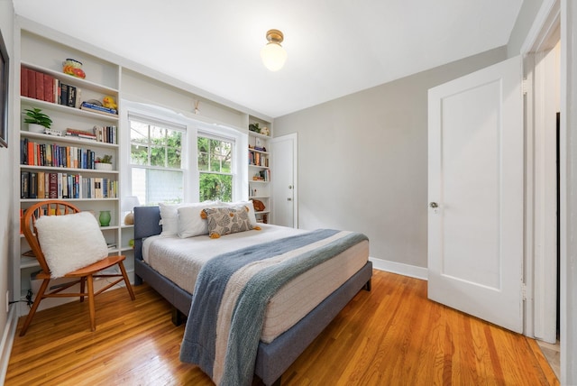 918 W 18th Ave, Spokane, WA 99203 - bedroom with light wood-type flooring and baseboards