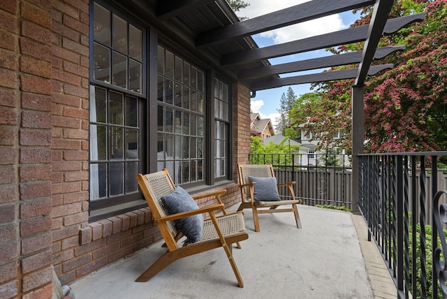 918 W 18th Ave, Spokane, WA 99203 - view of patio with a pergola
