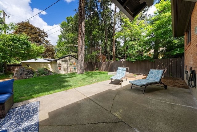 918 W 18th Ave, Spokane, WA 99203 - view of patio with an outdoor structure