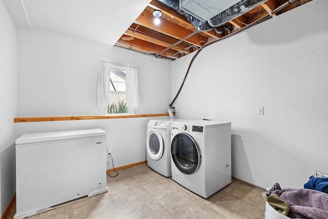 6831 N Cambridge Ln, Spokane, WA 99208 - laundry area with independent washer and dryer