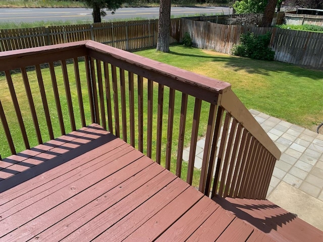 6831 N Cambridge Ln, Spokane, WA 99208 - wooden deck with a fenced backyard