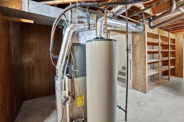 13304 E Desmet Ave, Spokane Valley, WA 99216 - utility room featuring gas water heater