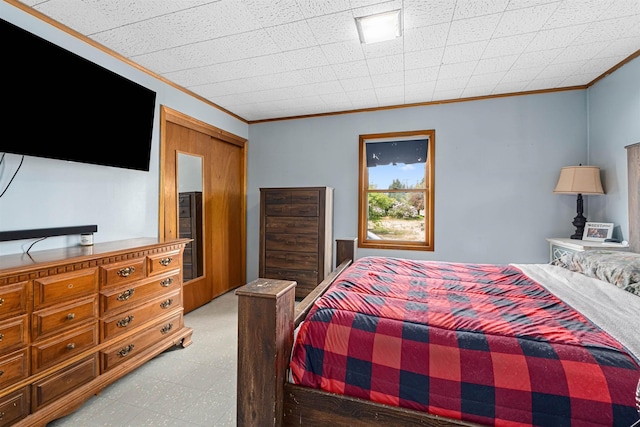 705 Old Kettle Rd, Kettle Falls, WA 99114 - bedroom featuring crown molding and light floors