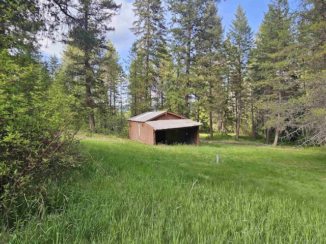 2267 Hawks Rd, Colville, WA 99114 - view of yard featuring an outdoor structure