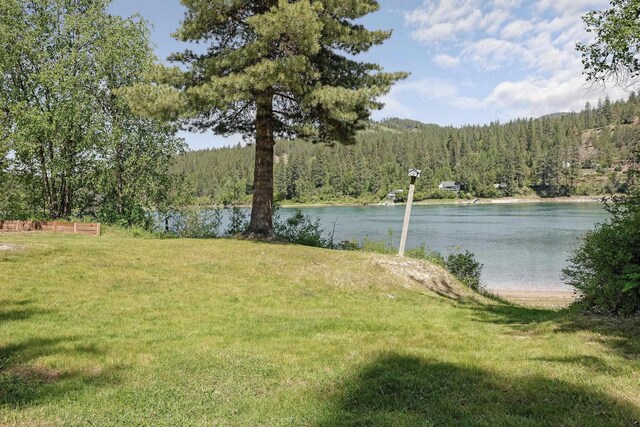 1312 Stanley Dr, Newport, WA 99156