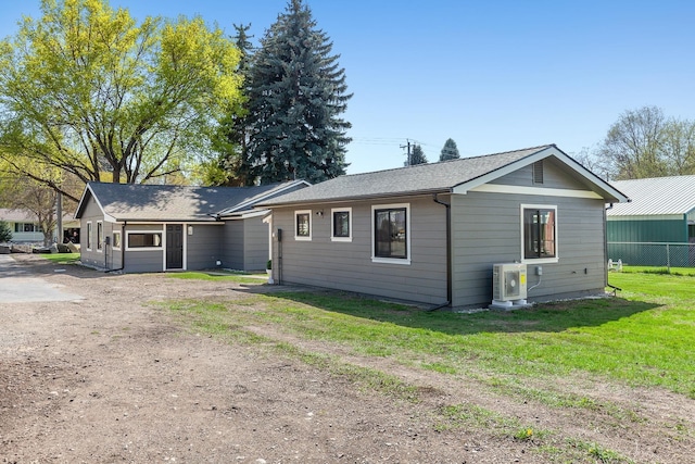 1431 E Miles Ave, Hayden, ID 83835 - view of front of home with a cooling unit