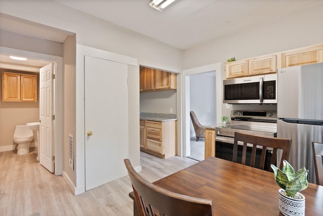2303 W Boone Ave, Spokane, WA 99201 - photo 12