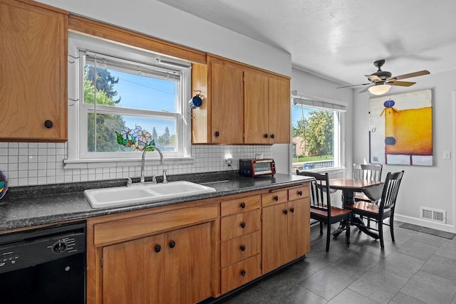 825 E 37th Ave, Spokane, WA 99203 - photo 13