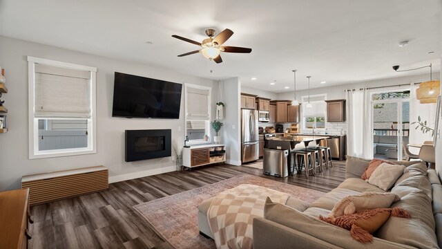 4011 S University Ct, Spokane Valley, WA 99206 - living room with dark wood-style floors, a ceiling fan, recessed lighting, and baseboards