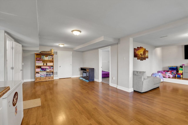 4606 S Grove Rd, Spokane, WA 99224 - living area featuring wood finished floors and baseboards