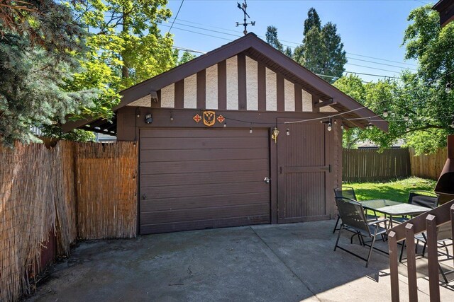617 W Carlisle Ave, Spokane, WA 99205 - view of detached garage