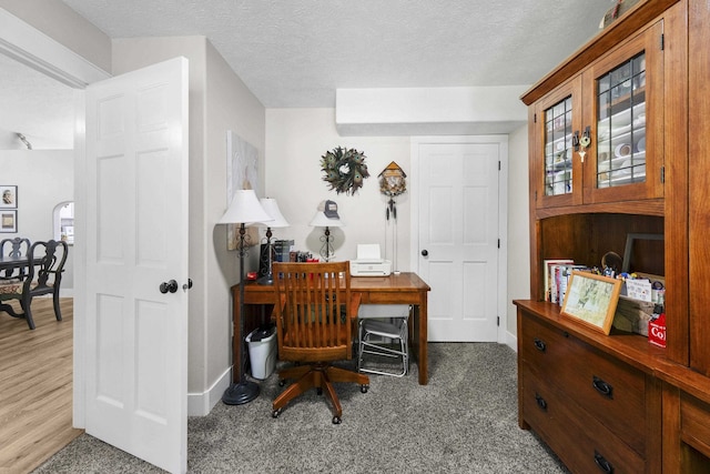 12621 N E Newman Lake Dr, Newman Lake, WA 99025 - office space featuring a textured ceiling and baseboards