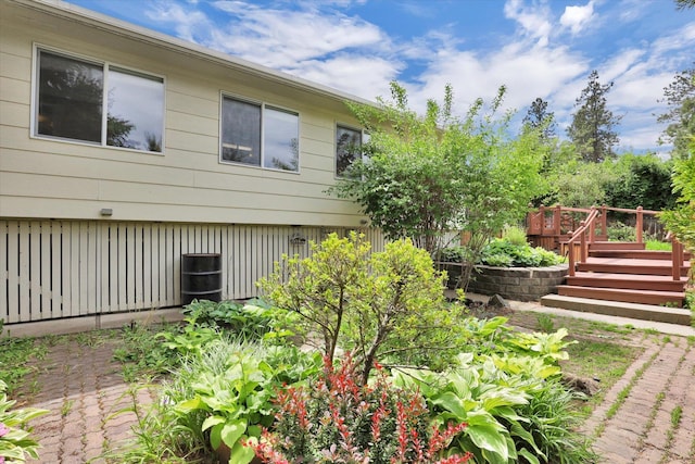 2651 E 35th Ave, Spokane, WA 99223 - view of property exterior featuring a deck