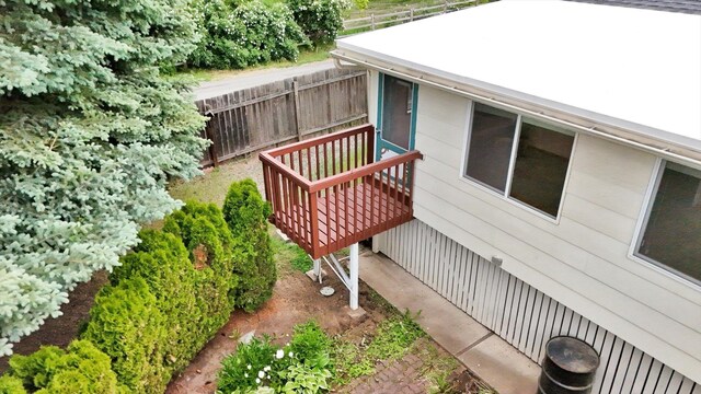 2651 E 35th Ave, Spokane, WA 99223 - view of side of home with a wooden deck