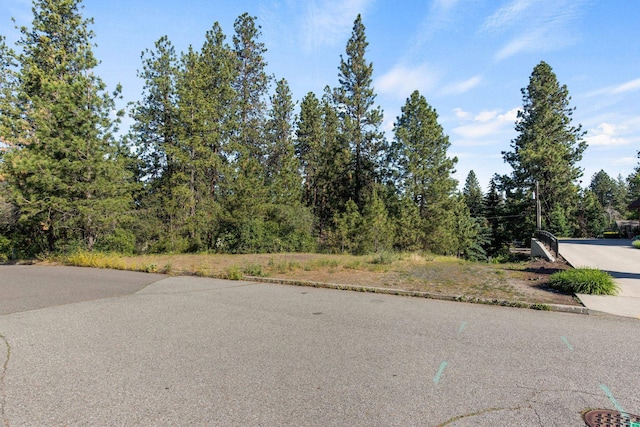 1841 E Pinecrest Rd, Spokane, WA 99203 - photo 2