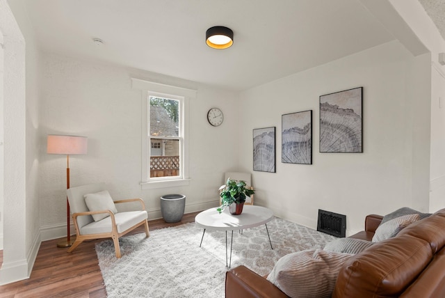2018 E 6th Ave, Spokane, WA 99202 - living room featuring wood finished floors and baseboards