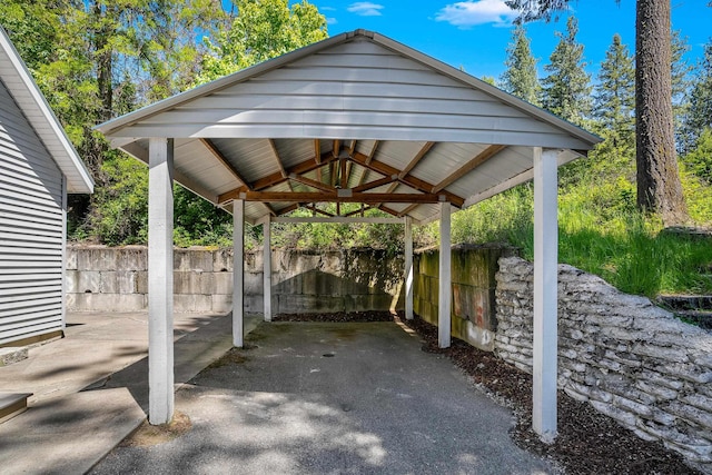 12916 N Newman St, Newman Lake, WA 99025 - view of patio / terrace with a detached carport