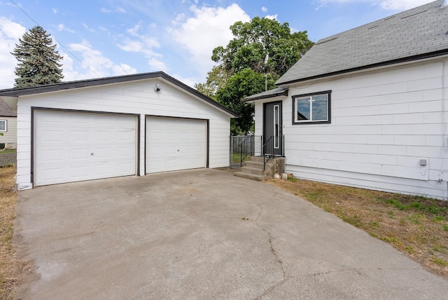 1509 N Lee St, Spokane, WA 99207 - view of detached garage