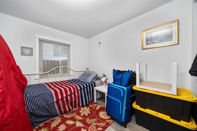 1503 E Dalton Ave, Spokane, WA 99207 - bedroom featuring wood finished floors